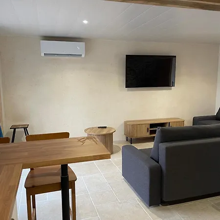 Duplex Renove Au Coeur De La Nature Holiday home