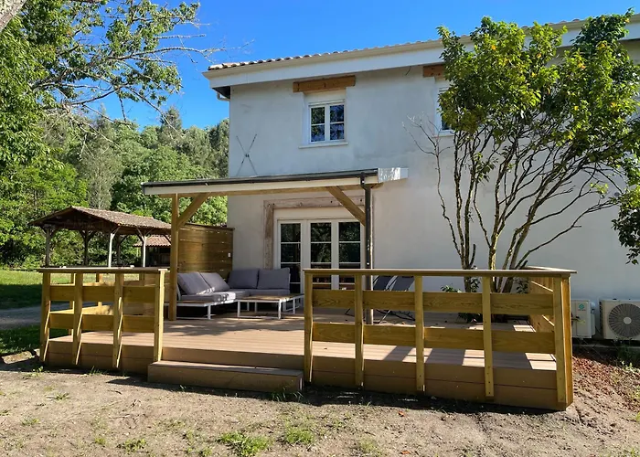 Duplex Renove Au Coeur De La Nature Holiday home